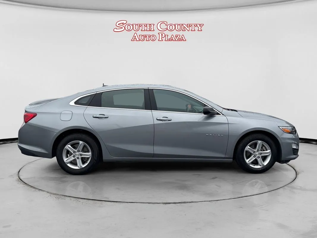 Chevrolet Malibu photo 6