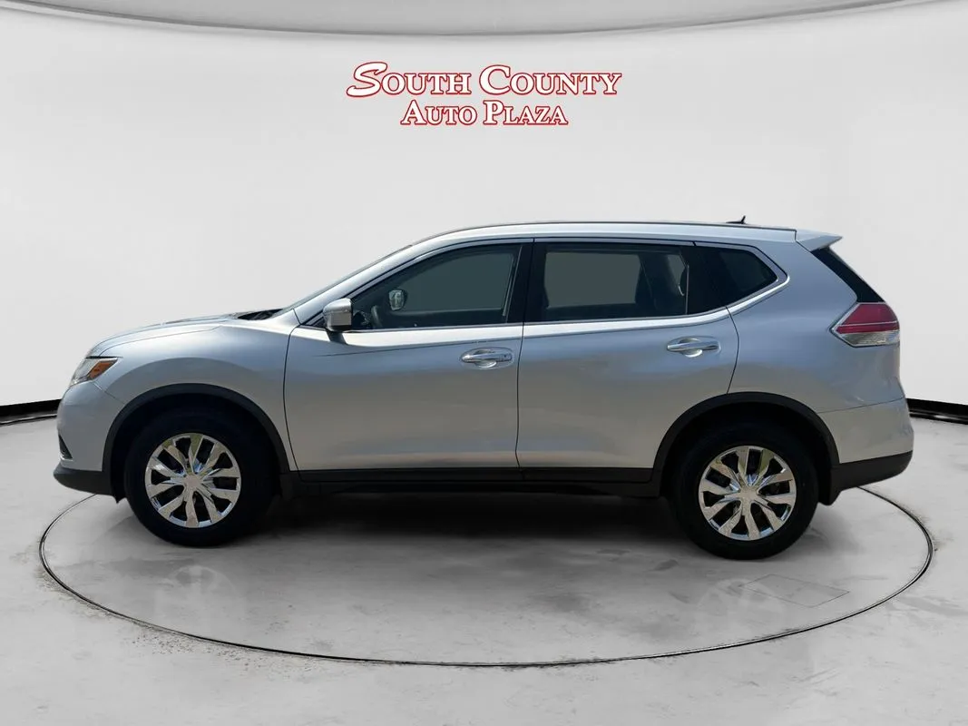 Nissan Rogue photo 2