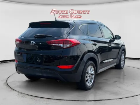 More photos of 2017 Hyundai Tucson SE at South County Auto Plaza, MO