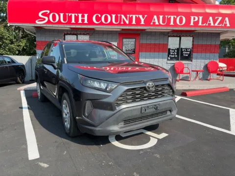 Gray 2020 Toyota RAV4 LE for sale in St. Louis, MO
