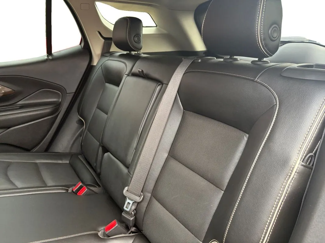 GMC Terrain photo 13