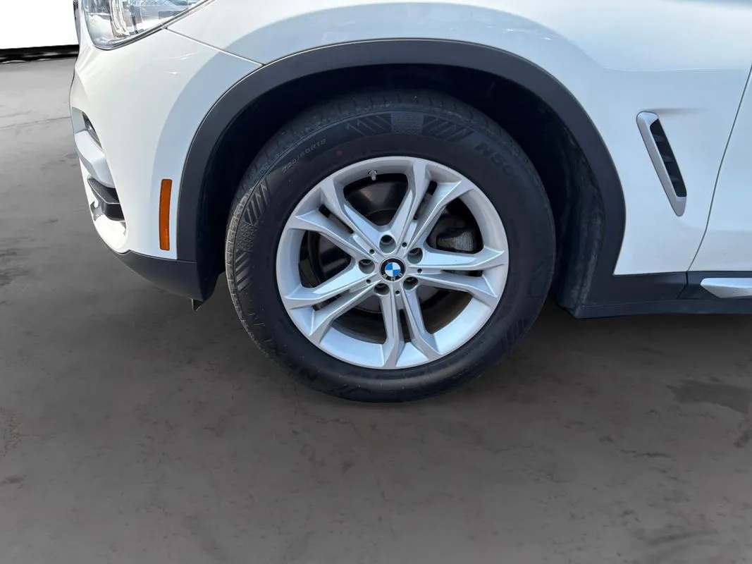 BMW X3 photo 9