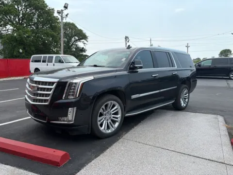 Gray 2019 Cadillac Escalade ESV Premium Luxury for sale in St. Louis, MO