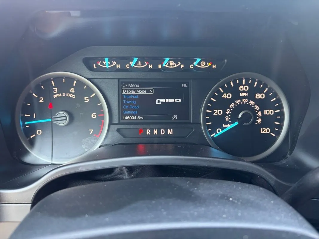 Ford F-150 photo 16