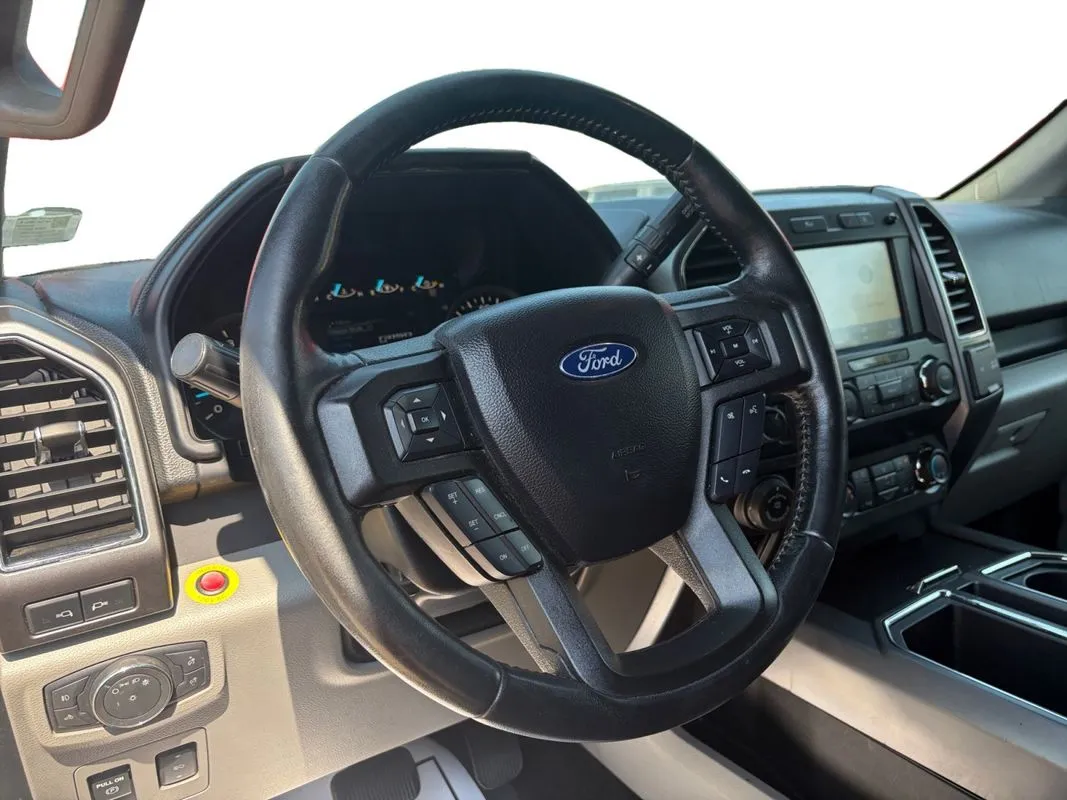 Ford F-150 photo 11