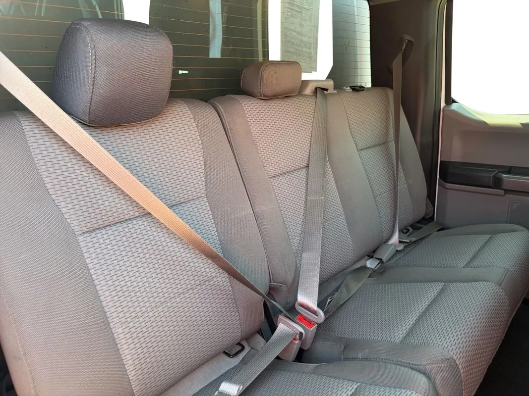 Ford F-150 photo 18