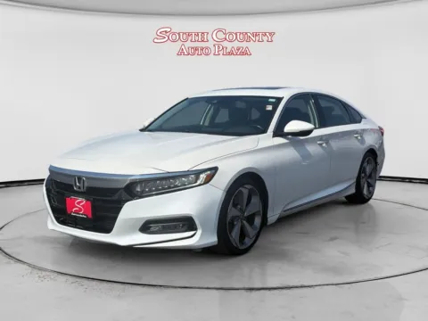 White 2018 Honda Accord Touring for sale in St. Louis, MO