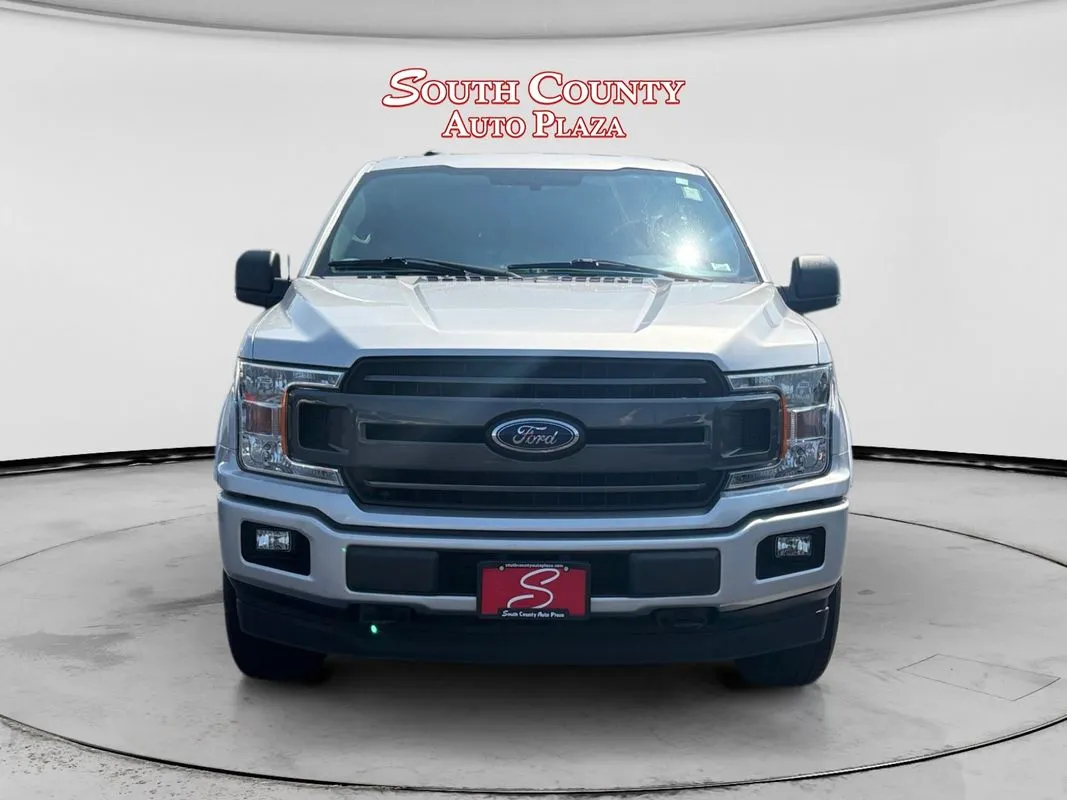 Ford F-150 photo 8
