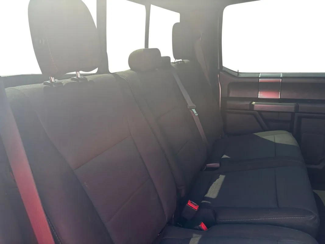 Ford F-150 photo 18