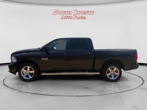 Photos of 2017 Ram 1500 Express Crew Cab 4x4 5'7" Box for sale in St. Louis, MO at South County Auto Plaza