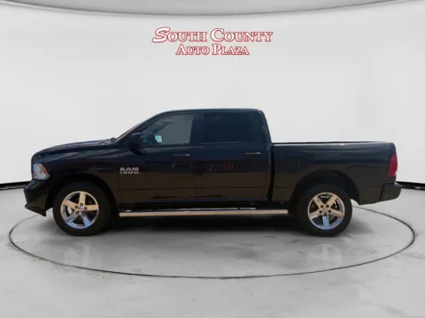 Photos of 2017 Ram 1500 Express Crew Cab 4x4 5'7" Box for sale in St. Louis, MO at South County Auto Plaza