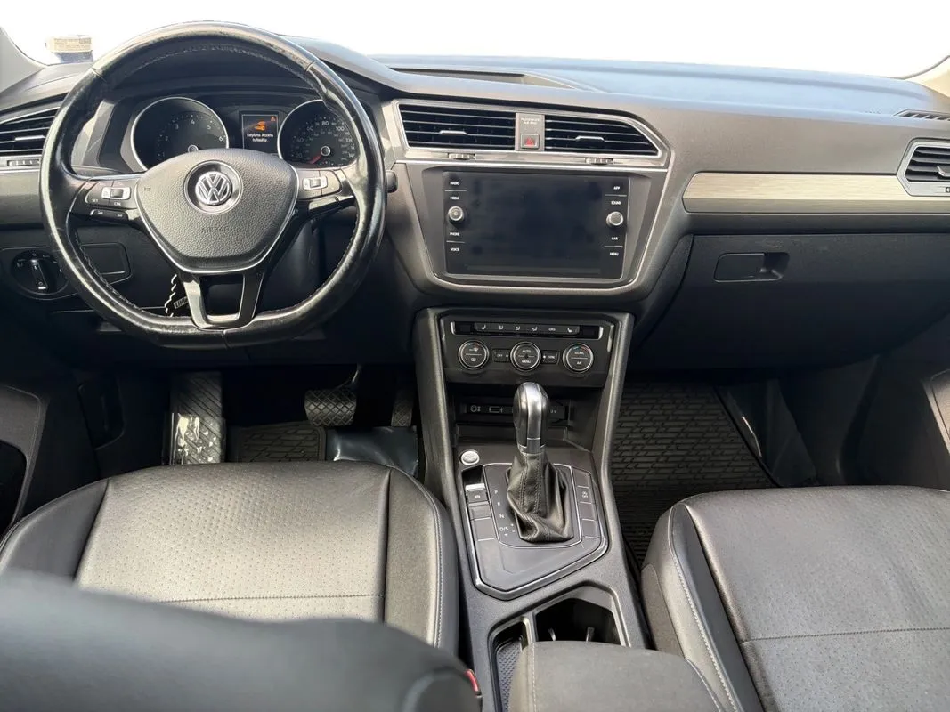 Volkswagen Tiguan photo 14
