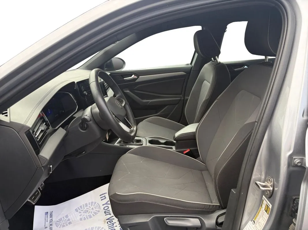 Volkswagen Jetta photo 10