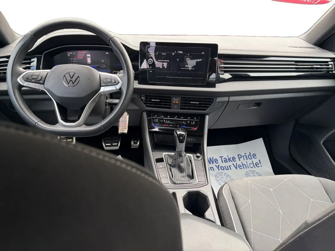 Volkswagen Jetta photo 14