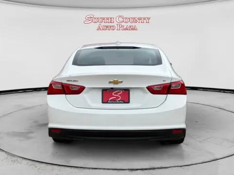 Another view of 2023 Chevrolet Malibu FWD 1LT for sale in St. Louis, MO at South County Auto Plaza