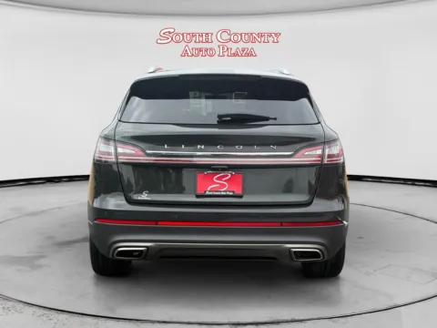 More photos of 2022 Lincoln Nautilus Reserve at South County Auto Plaza, MO