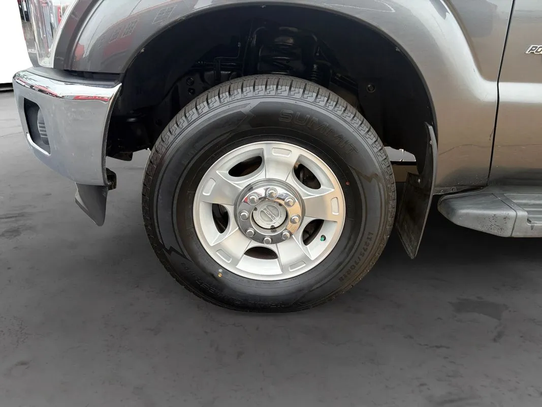 Ford F-250 photo 9