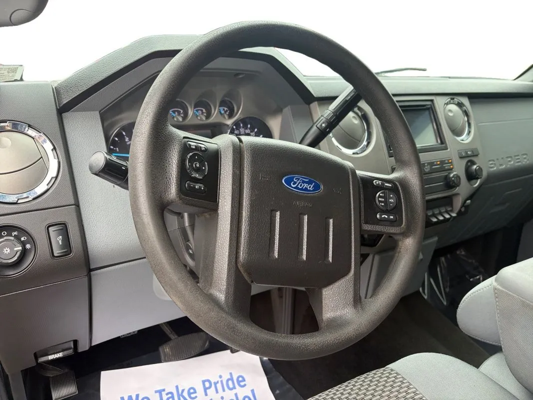 Ford F-250 photo 11