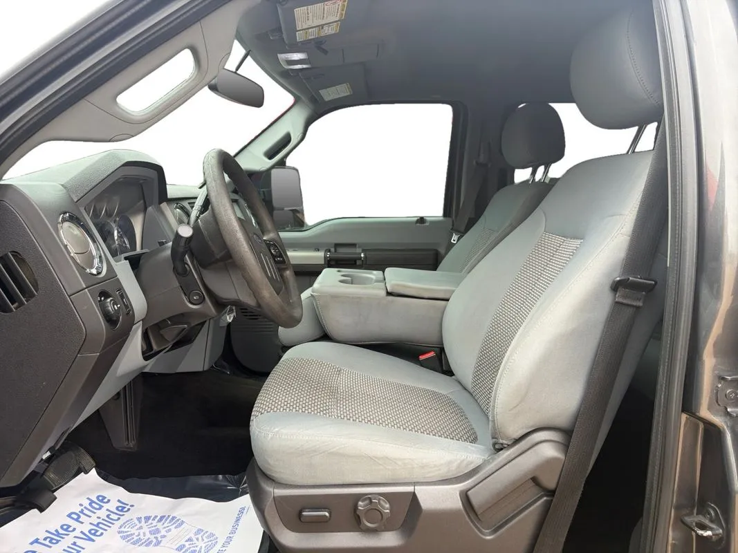 Ford F-250 photo 10