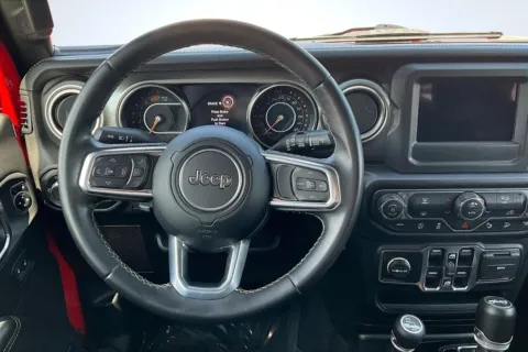 More photos of 2019 Jeep Wrangler Unlimited Sahara at South County Auto Plaza, MO