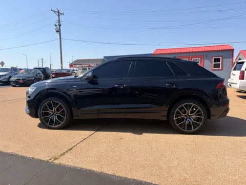 More photos of 2019 Audi Q8 55 Premium at South County Auto Plaza, MO