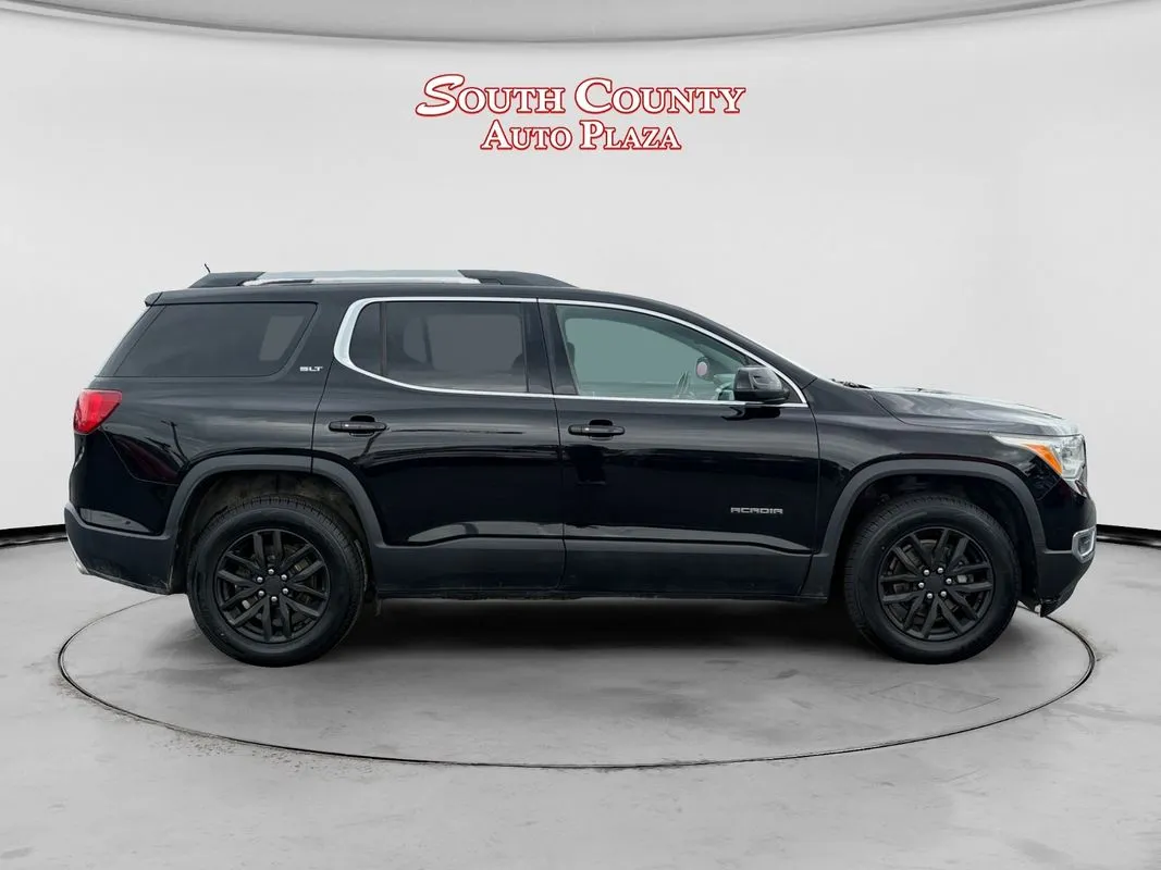 GMC Acadia photo 6