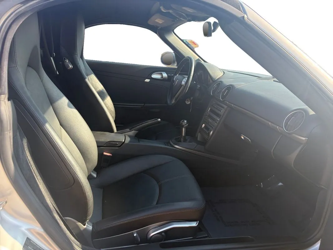 Porsche Boxster photo 14