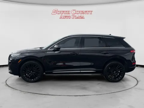 Photos of 2021 Lincoln Corsair Reserve for sale in St. Louis, MO at South County Auto Plaza