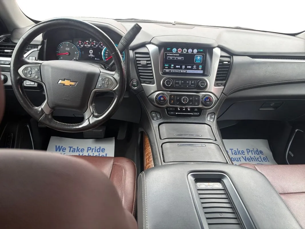 Chevrolet Suburban photo 14