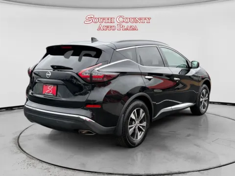 More photos of 2021 Nissan Murano SV FWD at South County Auto Plaza, MO