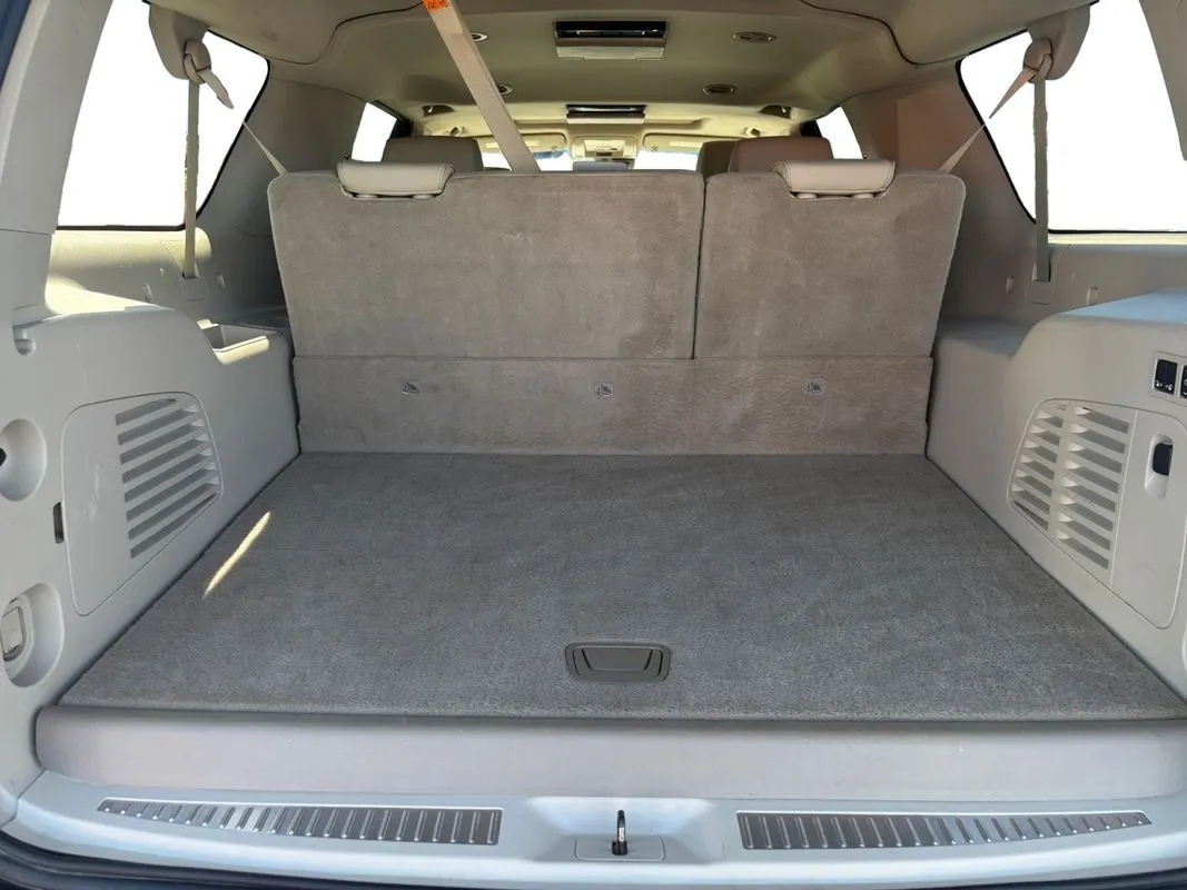 GMC Yukon XL photo 18