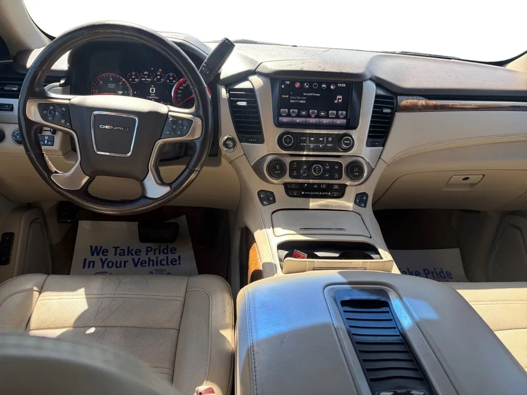 GMC Yukon XL photo 14