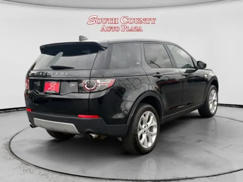 More photos of 2019 Land Rover Discovery Sport HSE at South County Auto Plaza, MO