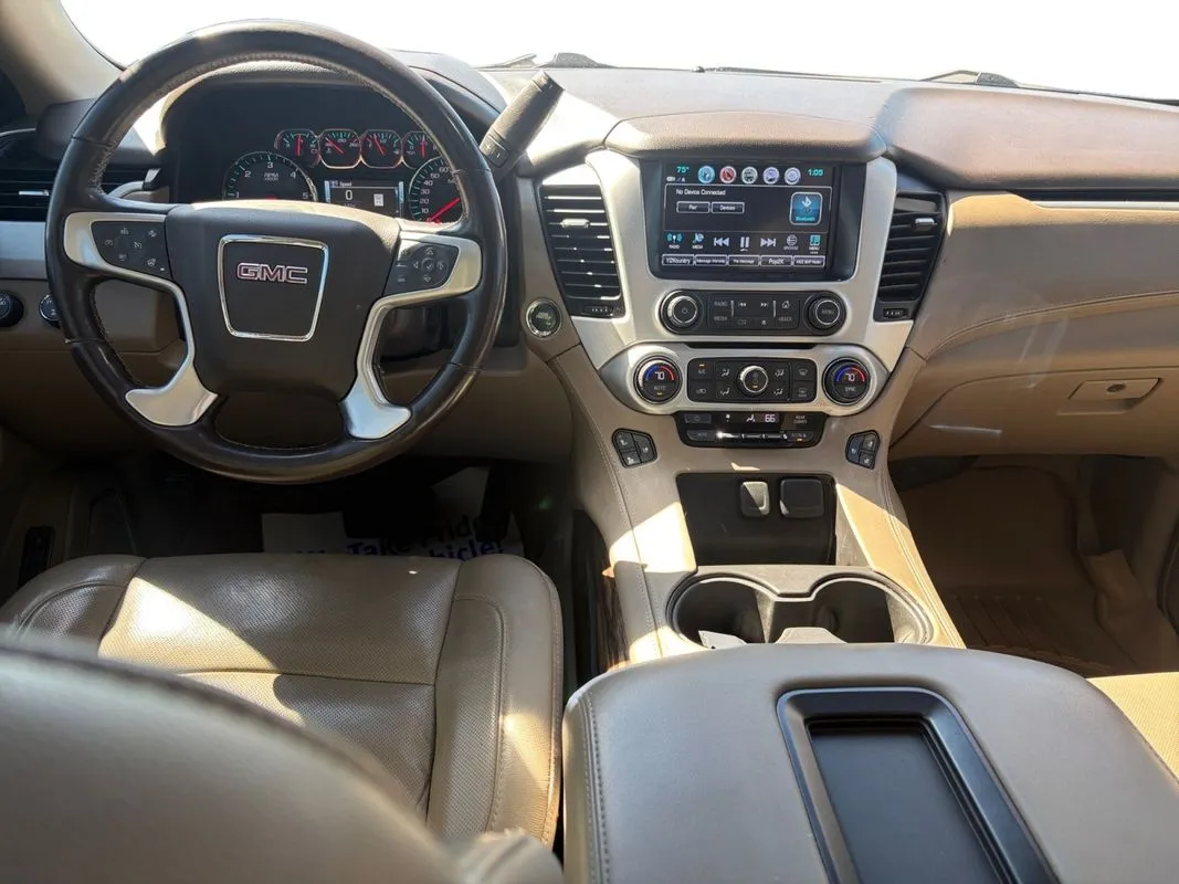 GMC Yukon XL photo 14