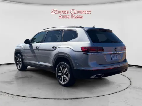 Another view of 2022 Volkswagen Atlas 2.0T SE for sale in St. Louis, MO at South County Auto Plaza