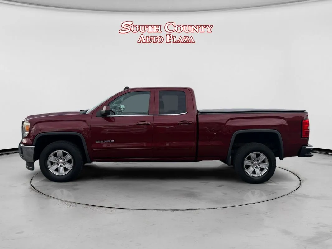 GMC Sierra photo 2