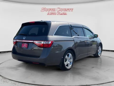 More photos of 2012 Honda Odyssey Touring Elite at South County Auto Plaza, MO
