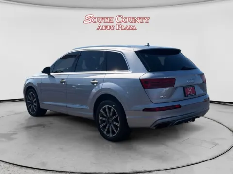 Another view of 2017 Audi Q7 3.0T Premium for sale in St. Louis, MO at South County Auto Plaza