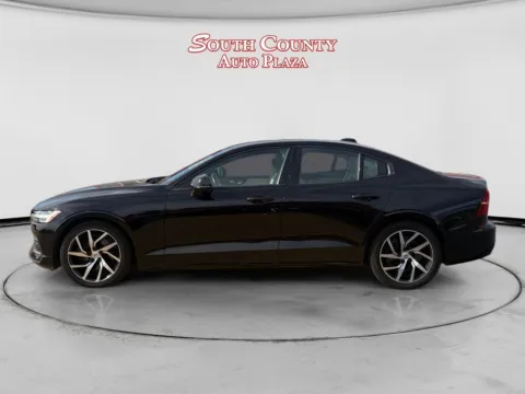Photos of 2019 Volvo S60 T5 Momentum for sale in St. Louis, MO at South County Auto Plaza