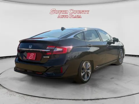More photos of 2018 Honda Clarity Plug-In Hybr at South County Auto Plaza, MO