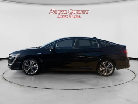 Photos of 2018 Honda Clarity Plug-In Hybr for sale in St. Louis, MO at South County Auto Plaza