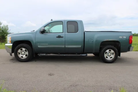 More photos of 2013 Chevrolet Silverado 1500 LT at Fairfield Trucks, OH