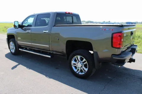 More photos of 2015 Chevrolet Silverado 2500HD High Country at Fairfield Trucks, OH