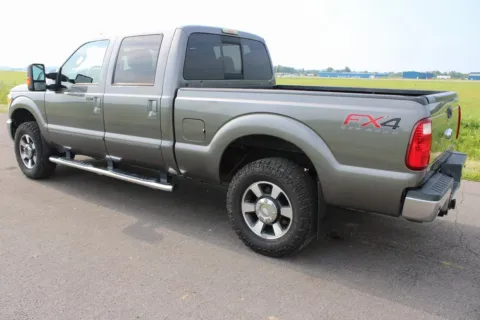 More photos of 2014 Ford F-250SD Lariat at Fairfield Trucks, OH