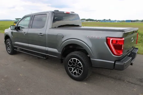 More photos of 2022 Ford F-150 XLT at Fairfield Trucks, OH