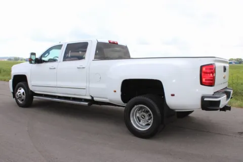More photos of 2015 Chevrolet Silverado 3500HD LTZ at Fairfield Trucks, OH