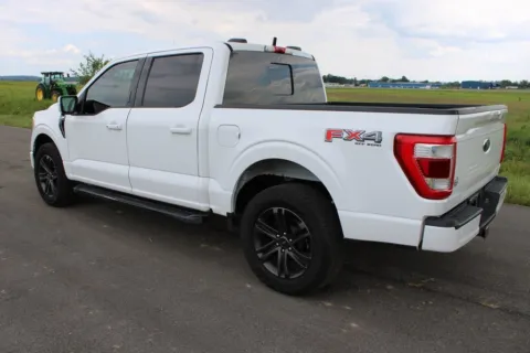 More photos of 2021 Ford F-150 Lariat at Fairfield Trucks, OH