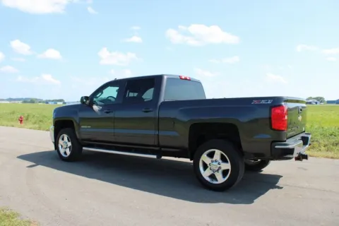 More photos of 2015 Chevrolet Silverado 2500HD LT at Fairfield Trucks, OH