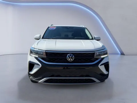 Photos of 2023 Volkswagen Taos SE for sale in Maryville, TN at Twin City Certified