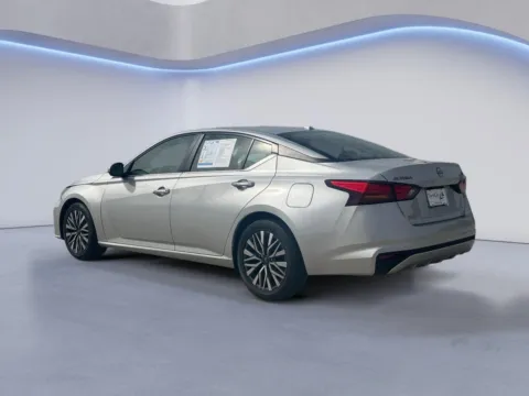More photos of 2023 Nissan Altima 2.5 SV at Twin City Certified, TN